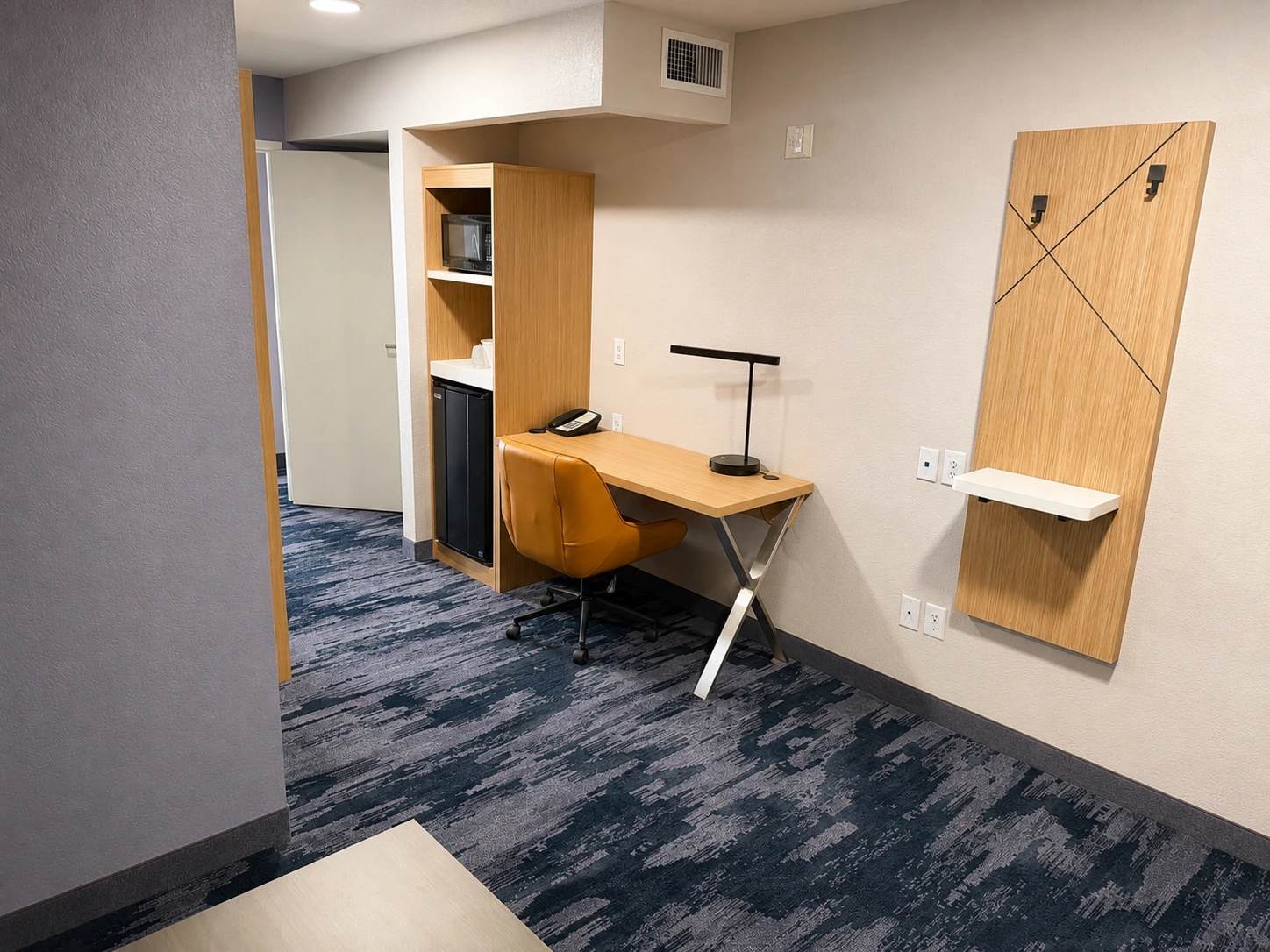 1 Bedroom King Suite Accessible 2