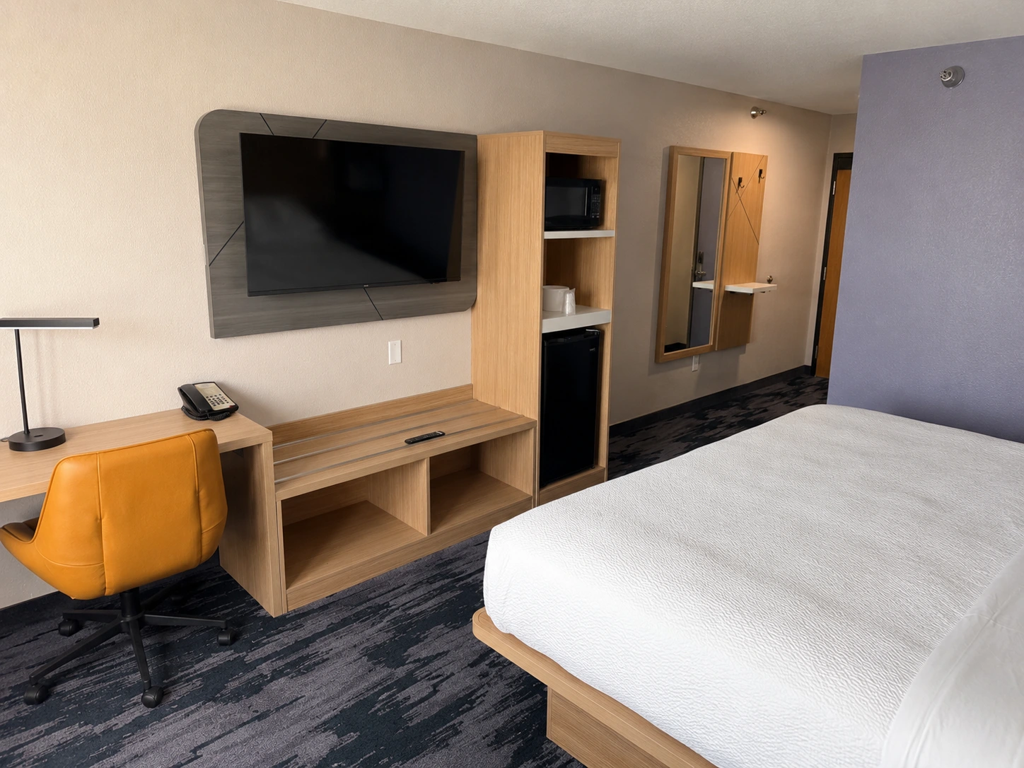 King Bed 2