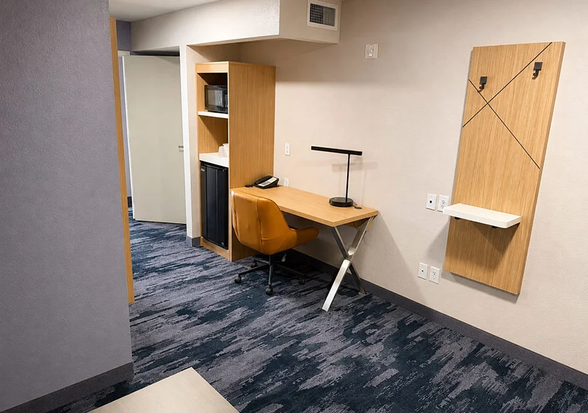 1 Bedroom King Suite Accessible 2