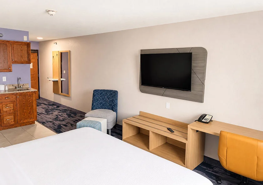 King Studio Suite 2